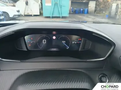 Photo 48 Peugeot 2008  100 S&S BVM6