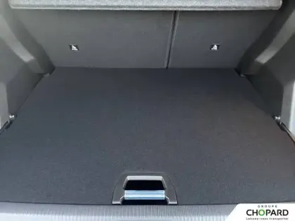 Photo 39 Peugeot 2008 Gén. II Ph2 Allure 5