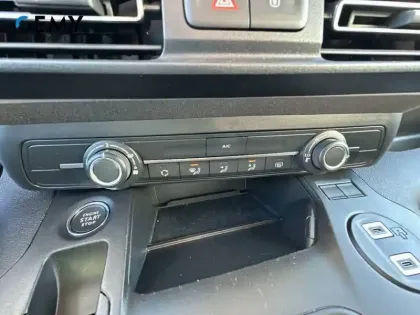 Photo 30 Peugeot Rifter e- M e136ch Batterie 54kWh 5pl