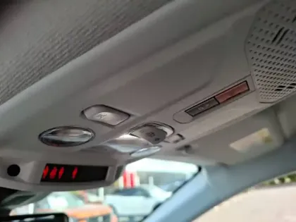 Photo 47 Peugeot 208  100 S&S BVM6