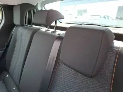 Photo 57 Peugeot 208  100 S&S BVM6