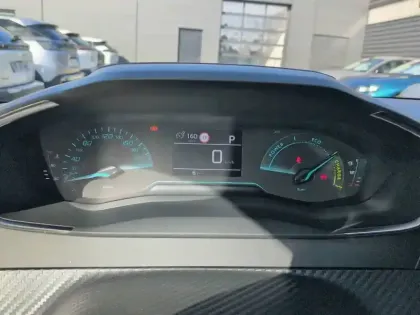 Photo 29 Peugeot 208  Hybrid 110 e-DCS6