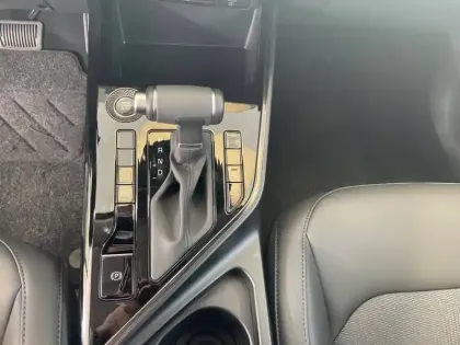 Photo 17 Kia Niro  1.6 GDi 129 ch HEV DCT6