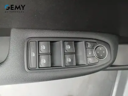 Photo 32 Renault Arkana  E-Tech 145