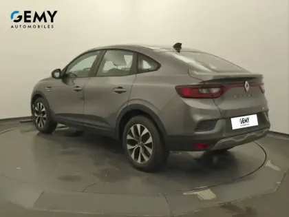 Photo 27 Renault Arkana  E-Tech 145