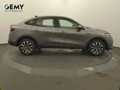 Photo 24 Renault Arkana  E-Tech 145