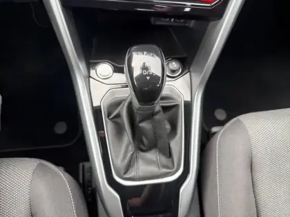 Photo 23 Volkswagen T-roc Gén. I Ph2 Life Business 5