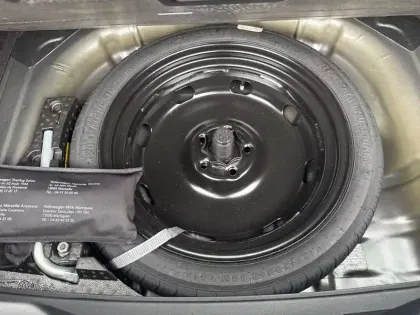 Photo 51 Volkswagen T-roc Gén. I Ph2 Life Business 5