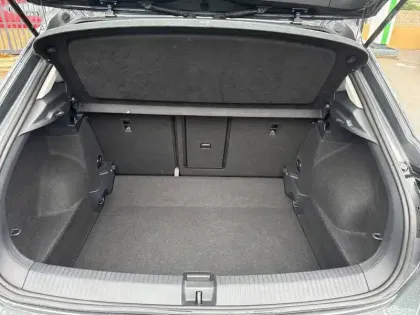 Photo 38 Volkswagen T-roc Gén. I Ph2 Life Business 5