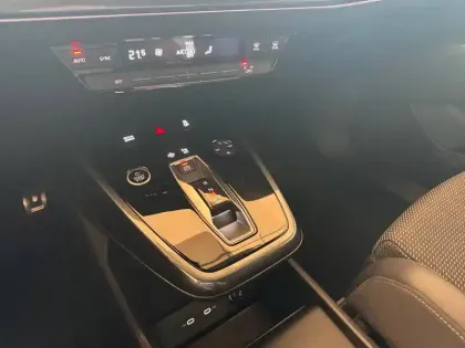 Photo 19 Audi Q4  e-tron Sportback 40 204 ch 82 kW