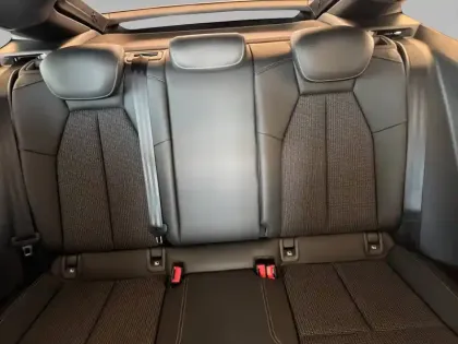 Photo 11 Audi Q4  e-tron Sportback 40 204 ch 82 kW