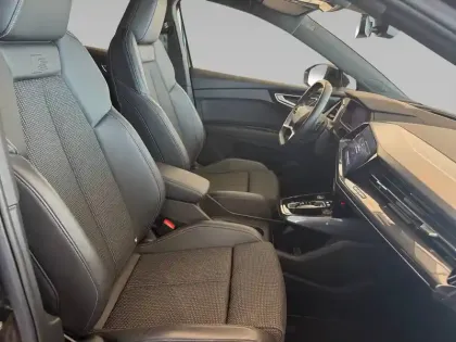 Photo 13 Audi Q4  e-tron Sportback 40 204 ch 82 kW