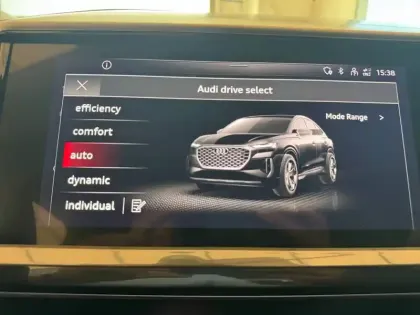 Photo 17 Audi Q4  e-tron Sportback 40 204 ch 82 kW