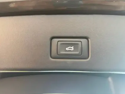 Photo 29 Audi Q4  e-tron Sportback 40 204 ch 82 kW