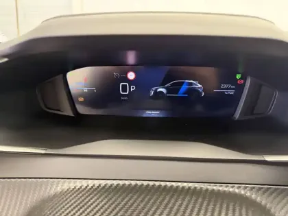 Photo 20 Peugeot 208  Hybrid 110 e-DCS6