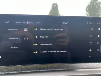 Photo 59 Peugeot 5008  Hybrid 145 e-DCS6