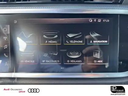 Photo 12 Audi Q3  35 TFSI 150 ch S tronic 7