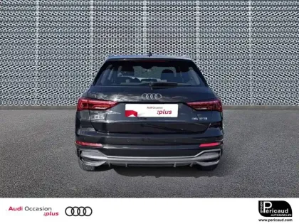 Photo 18 Audi Q3  35 TFSI 150 ch S tronic 7