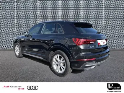 Photo 17 Audi Q3  35 TFSI 150 ch S tronic 7