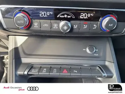 Photo 29 Audi Q3  35 TFSI 150 ch S tronic 7