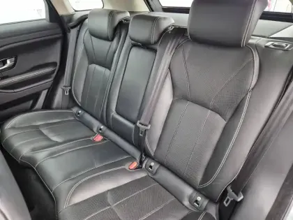 Photo 59 Land rover Range Rover Evoque  Mark IV TD4 180 BVA