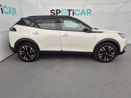 Photo 3 Peugeot 2008  PureTech 155 S&S EAT8