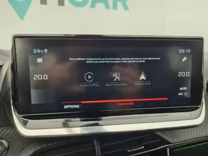 Photo 18 Peugeot 2008  PureTech 155 S&S EAT8