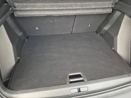 Photo 5 Peugeot 2008  PureTech 155 S&S EAT8