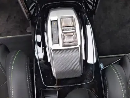 Photo 13 Peugeot 2008  Hybrid 145 e-DCS6