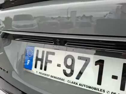 Photo 26 Peugeot 2008  Hybrid 145 e-DCS6