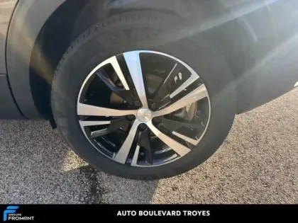 Photo 27 Peugeot 3008  1.5 BlueHDi 130ch S&S GT EAT8