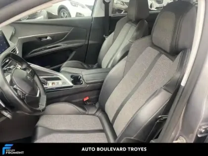 Photo 10 Peugeot 5008  1.2 PureTech 130ch Allure S&S EAT6