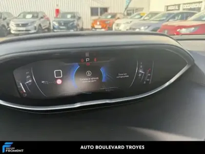 Photo 10 Peugeot 5008  1.5 BlueHDi 130ch S&S Allure Pack EAT8