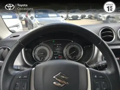 Photo 12 Suzuki Vitara  1.5 Dualjet Hybrid 115ch Style Auto Allgrip