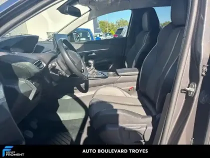 Photo 10 Peugeot 3008 Gén. II Ph2 Allure Pack 5