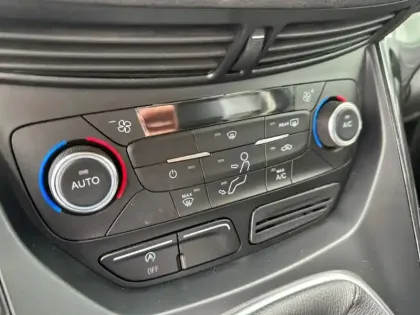 Photo 14 Ford Kuga Gén. II Ph2 Titanium 5