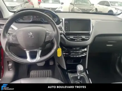 Photo 7 Peugeot 2008 Gén. I Ph2 Allure Business 5