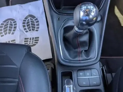 Photo 21 Ford Puma  1.0 Flexifuel 125ch S&S mHEV ST-Line X