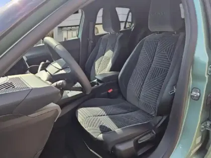 Photo 8 Lancia Ypsilon  Elettrica 156ch 51kWh LX