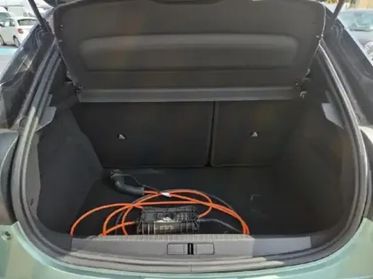 Photo 10 Lancia Ypsilon  Elettrica 156ch 51kWh LX