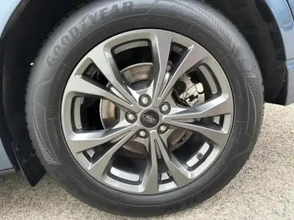 Photo 8 Ford Kuga  2.5 Duratec 190 ch FHEV E85 ST-Line X BVA