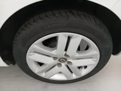 Photo 16 Renault Clio V TCe 100 GPL Evolution