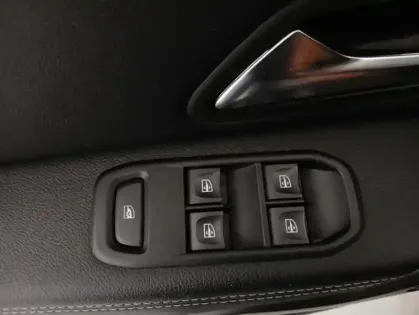 Photo 12 Dacia Duster Blue dCi 115 4x2 Prestige