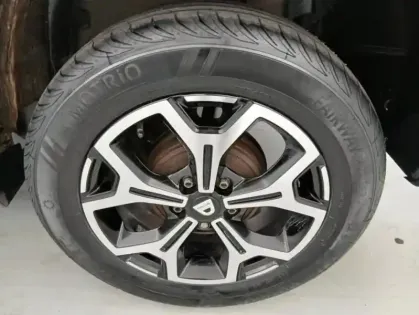 Photo 9 Dacia Duster Blue dCi 115 4x2 Prestige