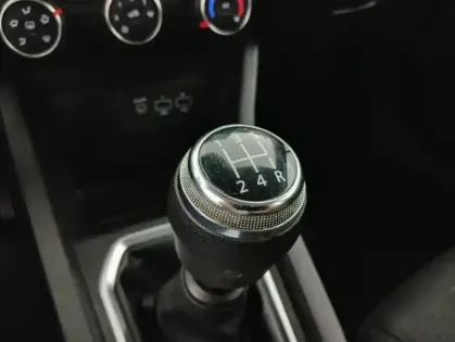 Photo 17 Renault Clio V TCe 100 Zen