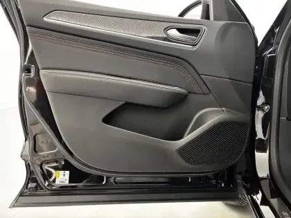 Photo 10 Renault Arkana  E-Tech 145 - 21B