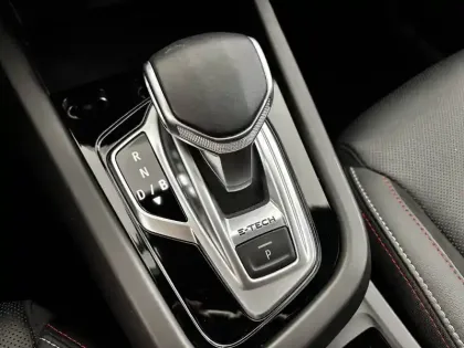 Photo 12 Renault Arkana  E-Tech 145 - 21B