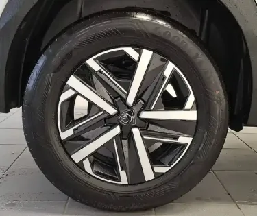 Photo 6 Peugeot 2008  100 S&S BVM6