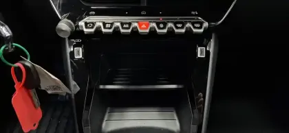 Photo 11 Peugeot 2008  100 S&S BVM6