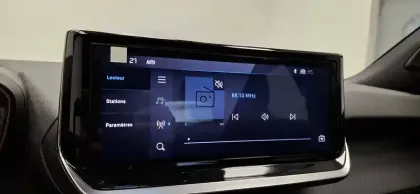 Photo 18 Peugeot 2008  100 S&S BVM6